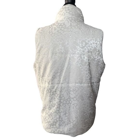 CeCe Cynthia Steffe Women’s Ivory/Cream Full Zip Lace Puffer Vest (Size: Large) - Picture 16 of 16